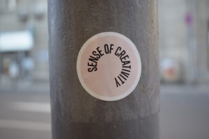 Étiquettes rondes autocollantes